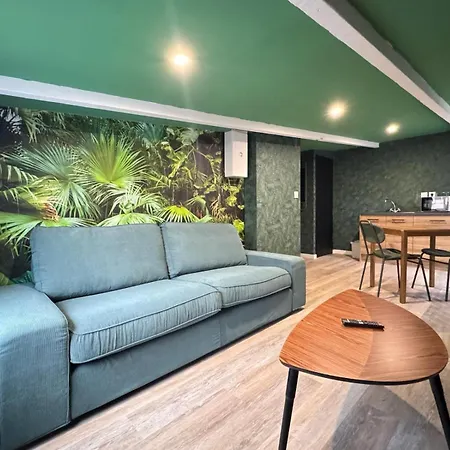 Tropical-netflix-parking * Douai